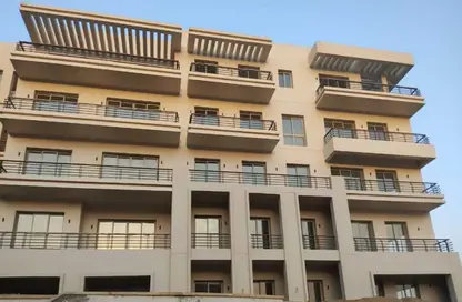 Apartment - 3 Bedrooms - 3 Bathrooms for sale in The Fourteen Golf Residences - Uptown Cairo - Mokattam - Cairo