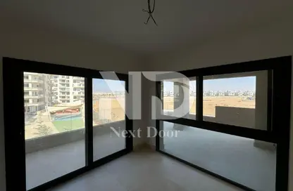 شقة - 3 غرف نوم - 4 حمامات للبيع في كمبوند البروج - كمبوندات الشروق - مدينة الشروق - القاهرة