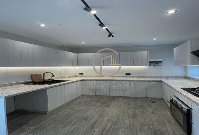 8258356 - Property Image 2