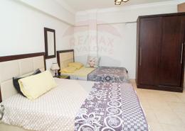 شقة - 3 غرف نوم - 1 حمام for للبيع in رويال بلازا - المنتزة - حي ثان المنتزة - الاسكندرية