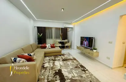 Apartment - 2 Bedrooms - 1 Bathroom for sale in Degla - Hay El Maadi - Cairo