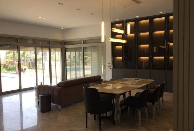 8249064 - Property Image 2