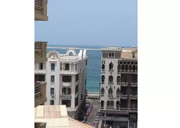 دوبلكس - 2 غرف نوم - 3 حمامات للبيع في محطة الرمل - حي وسط - الاسكندرية