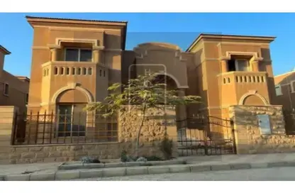 Twin House - 5 Bedrooms - 4 Bathrooms for sale in Royal Meadows - Sheikh Zayed Compounds - Sheikh Zayed City - Giza