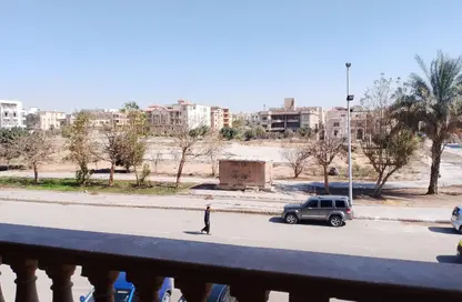 Apartment - 3 Bedrooms - 2 Bathrooms for sale in Al Narges 2 - Al Narges - New Cairo City - Cairo