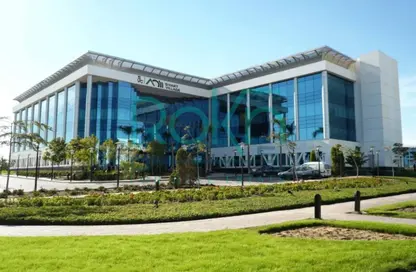 مساحات مكتبية - استوديو - 4 حمامات للايجار في القرية الذكية - طريق مصر اسكندرية الصحراوي - مدينة 6 أكتوبر - الجيزة