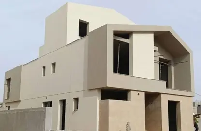 فيلا - 5 غرف نوم - 5 حمامات للبيع في كارمل - مدينة زايد الجديدة - الشيخ زايد - الجيزة