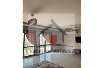 شقة - 3 غرف نوم - 3 حمامات للايجار في ذا كورت ياردز - كمبوندات الشيخ زايد - الشيخ زايد - الجيزة