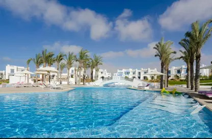 Chalet - 3 Bedrooms - 2 Bathrooms for sale in Mountain View - Ras Al Hekma - North Coast