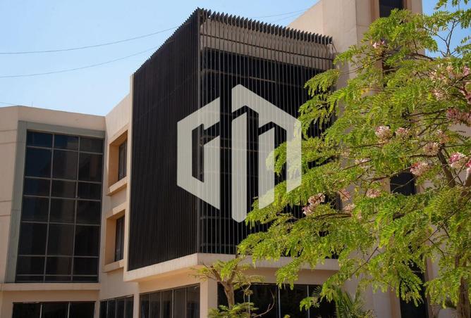 8219911 - Property Image 2