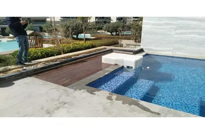 Apartment - 3 Bedrooms - 4 Bathrooms for sale in Lake View Residence - 5th Settlement Compounds - The 5th Settlement - New Cairo City - Cairo