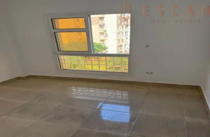 Apartment - 2 Bedrooms - 2 Bathrooms for sale in Madinaty - Cairo