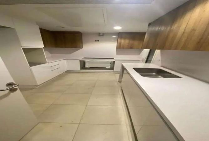 8196342 - Property Image 2