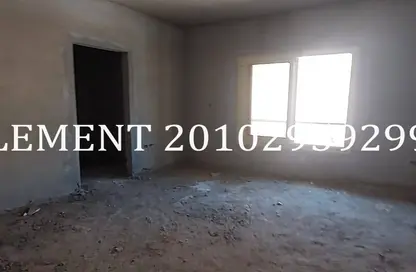 Apartment - 3 Bedrooms - 3 Bathrooms for sale in Al Khamayel city - Sheikh Zayed Compounds - Sheikh Zayed City - Giza