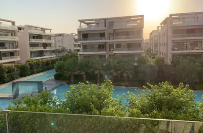 Apartment - 2 Bedrooms - 2 Bathrooms for sale in Lake View Residence 2 - 5th Settlement Compounds - The 5th Settlement - New Cairo City - Cairo