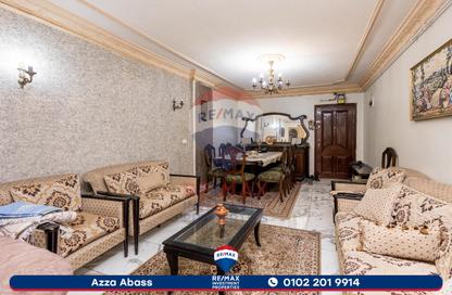 Apartment - 2 Bedrooms - 1 Bathroom for sale in Sidi Beshr - Hay Awal El Montazah - Alexandria
