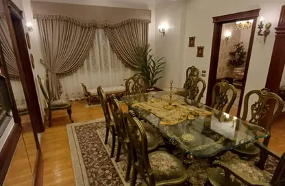 Apartment - 3 Bedrooms - 2 Bathrooms for rent in Bahgat Ali St. (Ebn Al Nabeh) - Zamalek - Cairo