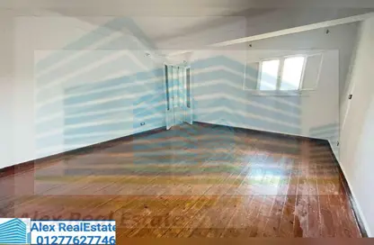 Office Space - Studio - 2 Bathrooms for rent in Tout Ankh Amoun St. - Smouha - Hay Sharq - Alexandria Office Space - Studio - 2 Bathrooms for rent in Tout Ankh Amoun St. - Smouha - Hay Sharq - Alexandria