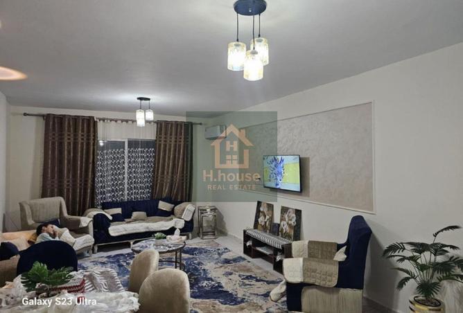 8327130 - Property Main Image