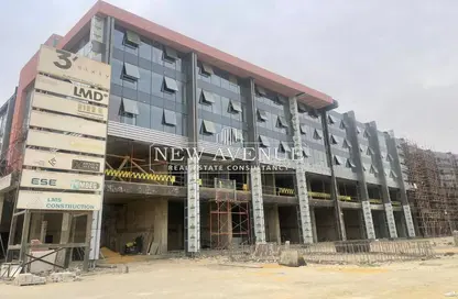 Office Space - Studio - 1 Bathroom for sale in Three Sixty - 5th Settlement Compounds - The 5th Settlement - New Cairo City - Cairo