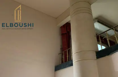 شقة - 8 غرف نوم - 5 حمامات للبيع في ميدان الحجاز - النزهة - القاهرة