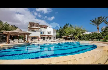 Villa - 5 Bedrooms - 4 Bathrooms for sale in Mangroovy Residence - El Gouna - Hurghada - Red Sea