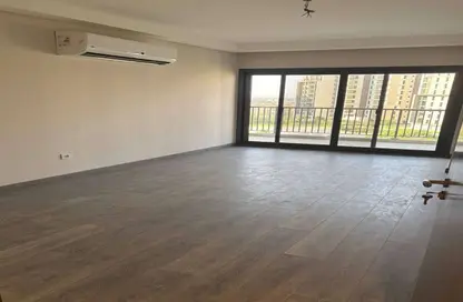 Apartment - 2 Bedrooms - 2 Bathrooms for sale in Park Side Residence - Zed Towers - Sheikh Zayed Compounds - Sheikh Zayed City - Giza