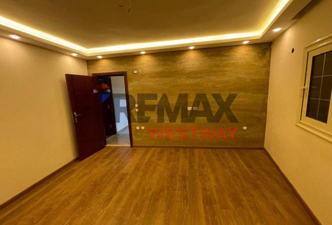 8557444 - الصورة الرئيسية للعقار