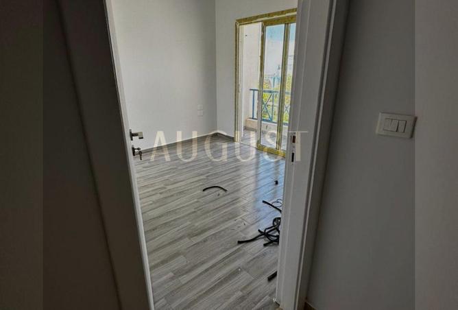 8056284 - Property Image 3
