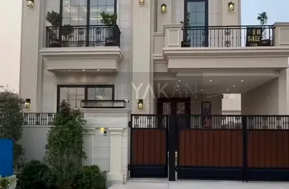 فيلا - 4 غرف نوم - 4 حمامات للبيع في سوان ليك قطامية - التجمع الاول - مدينة القاهرة الجديدة - القاهرة