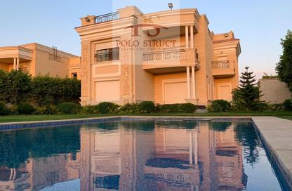 Villa - 4 Bedrooms - 6 Bathrooms for sale in Fountain Park - 5th Settlement Compounds - The 5th Settlement - New Cairo City - Cairo