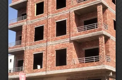 Apartment - 3 Bedrooms - 2 Bathrooms for sale in Bait Alwatan - The 5th Settlement - New Cairo City - Cairo