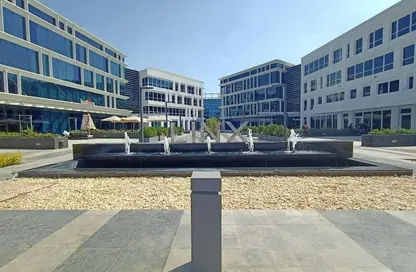 مساحات مكتبية - استوديو - 1 حمام للايجار في القرية الذكية - طريق مصر اسكندرية الصحراوي - مدينة 6 أكتوبر - الجيزة