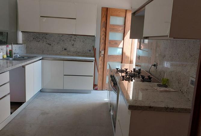 8327830 - صورة العقار 2