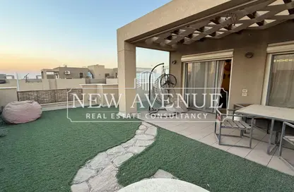 Penthouse - 2 Bedrooms - 2 Bathrooms for sale in Palm Hills Village Gate - South Investors Area - New Cairo City - Cairo