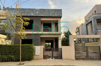 Villa - 4 Bedrooms - 5 Bathrooms for sale in Al Karma 4 - Sheikh Zayed Compounds - Sheikh Zayed City - Giza