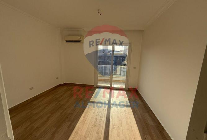 8097362 - Property Image 2