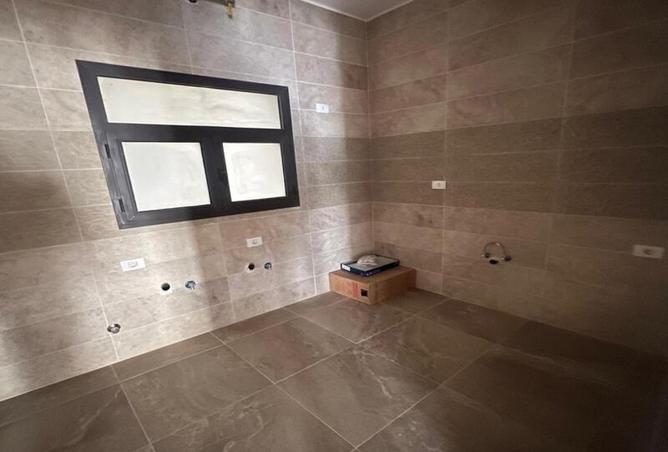 8507501 - Property Image 2