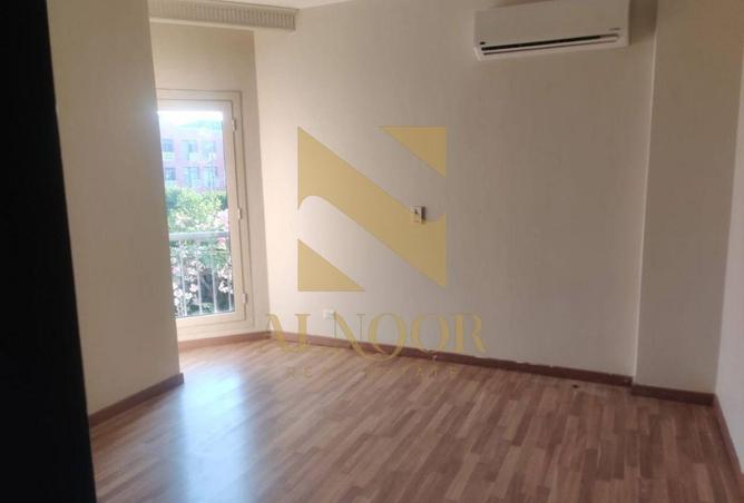 8184283 - Property Image 2