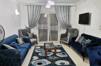 Apartment - 3 Bedrooms - 1 Bathroom for rent in Gardenia City Compound Nasr City - Zahraa Madinat Nasr - Nasr City - Cairo