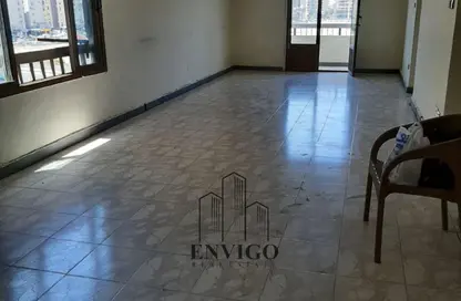 Apartment - 3 Bedrooms - 1 Bathroom for sale in 1st Zone - Nasr City - Cairo