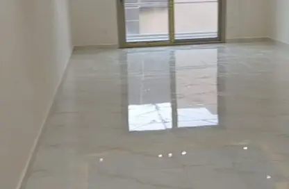 Apartment - 3 Bedrooms - 3 Bathrooms for rent in Galleria Moon Valley - South Investors Area - New Cairo City - Cairo