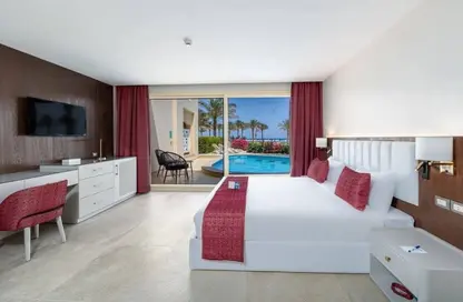 Chalet - 1 Bedroom - 1 Bathroom for sale in Naia bay - Ras Al Hekma - North Coast