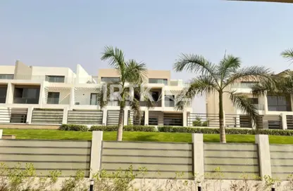 فيلا - 4 غرف نوم - 4 حمامات للبيع في مون ريزيدنس - فيفث سكوير - التجمع الخامس - مدينة القاهرة الجديدة - القاهرة