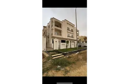 Duplex - 4 Bedrooms - 4 Bathrooms for sale in Tamr Hena - 5th Settlement Compounds - The 5th Settlement - New Cairo City - Cairo