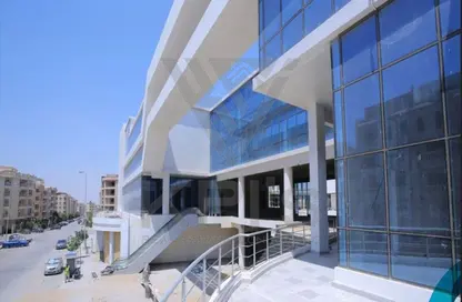 عيادة - استوديو - 1 حمام للايجار في مجمع أوزون الطبي - النرجس - مدينة القاهرة الجديدة - القاهرة