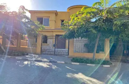 Villa - 6 Bedrooms - 5 Bathrooms for sale in Gardenia Springs - Ext North Inves Area - New Cairo City - Cairo