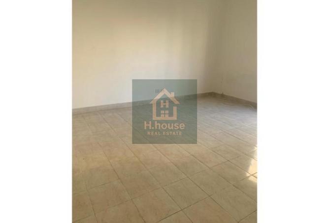 8020229 - Property Image 3