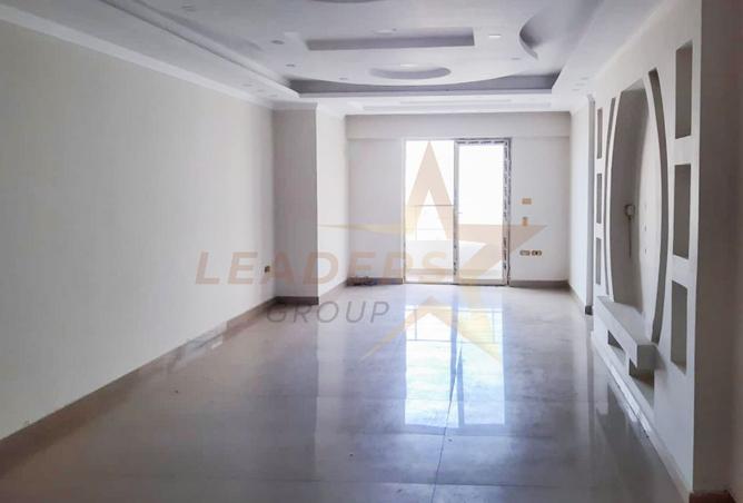 8423143 - صورة العقار 2