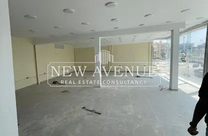 Retail - Studio - 1 Bathroom for rent in Bank Center Street - South Teseen St. - The 5th Settlement - New Cairo City - Cairo